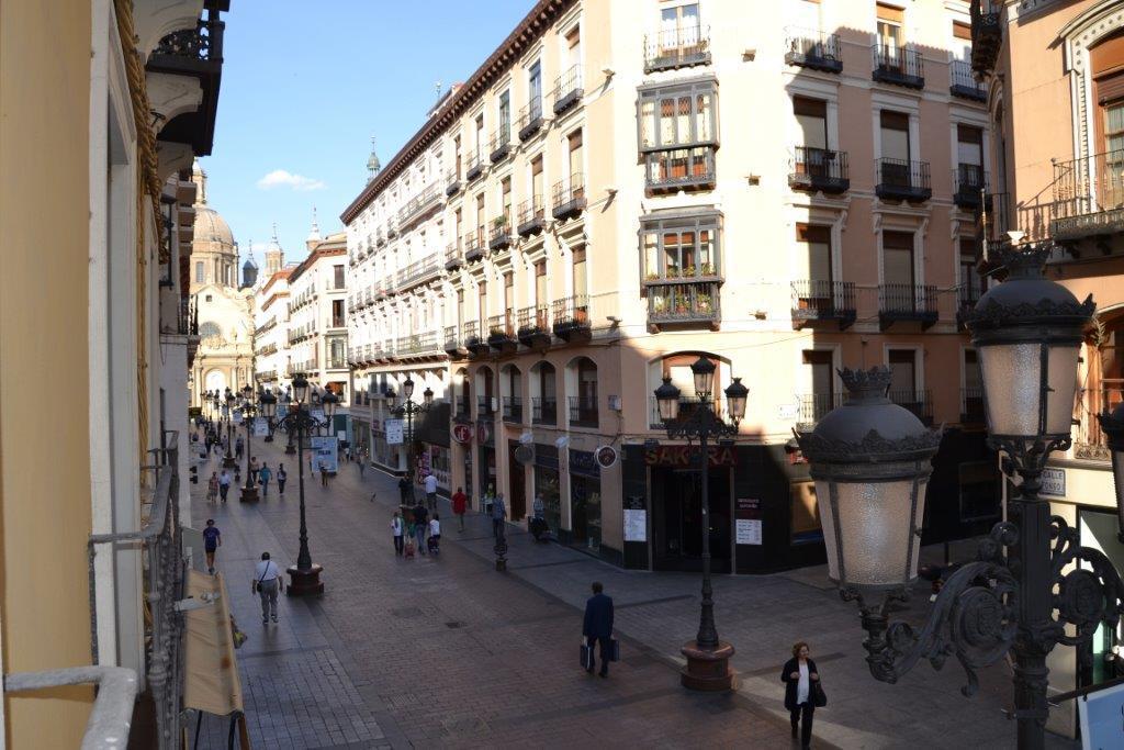 Dos Torres Retiro Urbano En Alfonso I Apartamento Saragoça Exterior foto